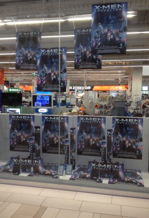 20 Century Fox "X-Man Apocalypse" Auslage Saturn SCS Vösendorf