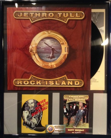 "DISPLAY" ...von Ihrer Lieblings LP, DVD oder CD oder als Geschenk