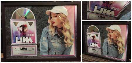 Geschenk - Display von Ihrer Lieblings CD